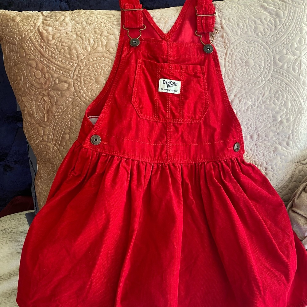 ♥️Classic OshKosh jumper♥️ 5T